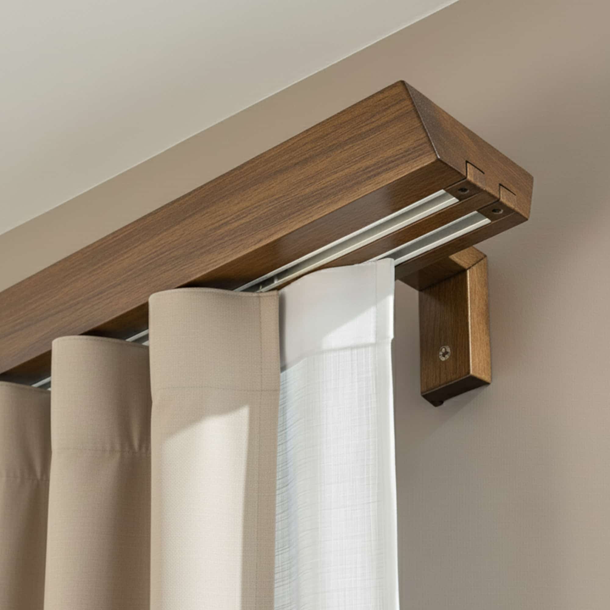 Prémium kétsoros fa karnis, falra vagy mennyezetre, alumíniumsínnel Knauern frasin Prémium kétsoros fa karnis, falra vagy mennyezetre, alumíniumsínnel Knauern Kőris