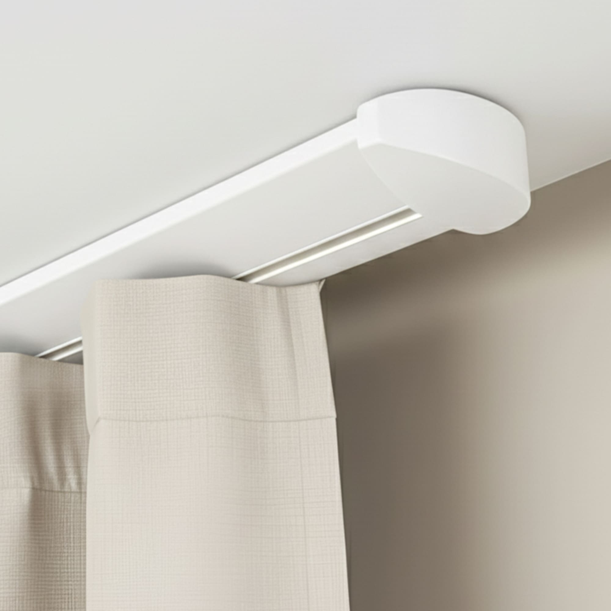 Prémium egysoros fa karnis, falra vagy mennyezetre, alumíniumsínnel Siena alb Prémium egysoros fa karnis, falra vagy mennyezetre, alumíniumsínnel Siena Fehér