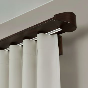 Prémium egysoros fa karnis, falra vagy mennyezetre, alumíniumsínnel Siena - Alumínium sínnel ellátott függönykarnisok oldalfalra